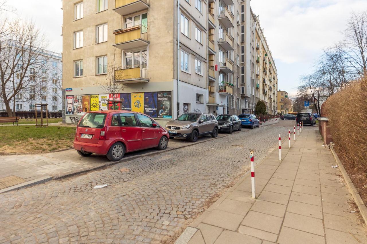 Metro Raclawicka Red Apartment Warszawa Exteriör bild